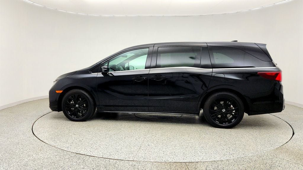 Used 2025 Honda Odyssey Sport-L image 8