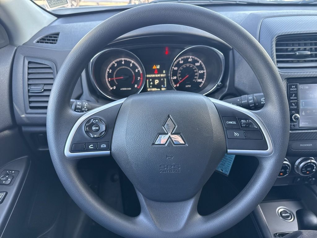 Used 2025 Mitsubishi Outlander Sport ES image 15