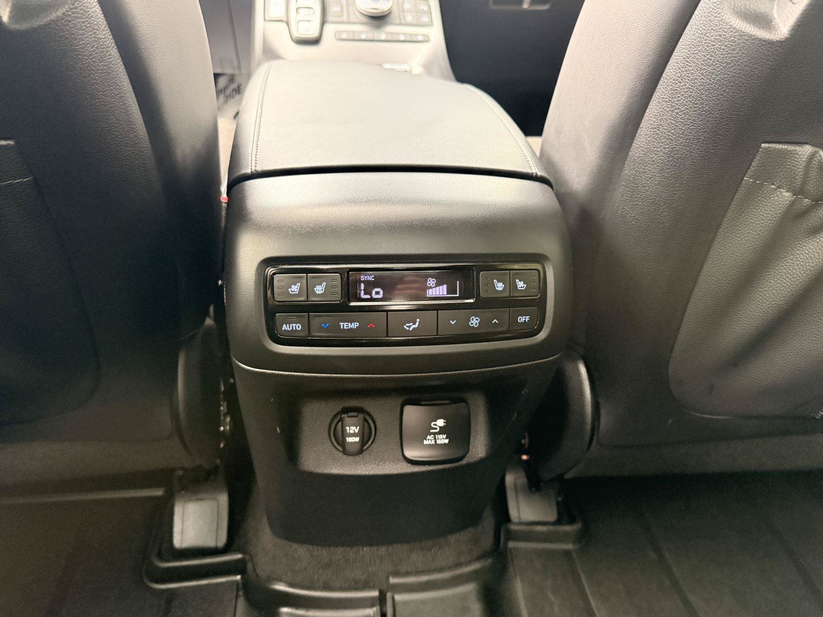 Certified 2025 Hyundai Palisade Calligraphy AWD/4WD image 23