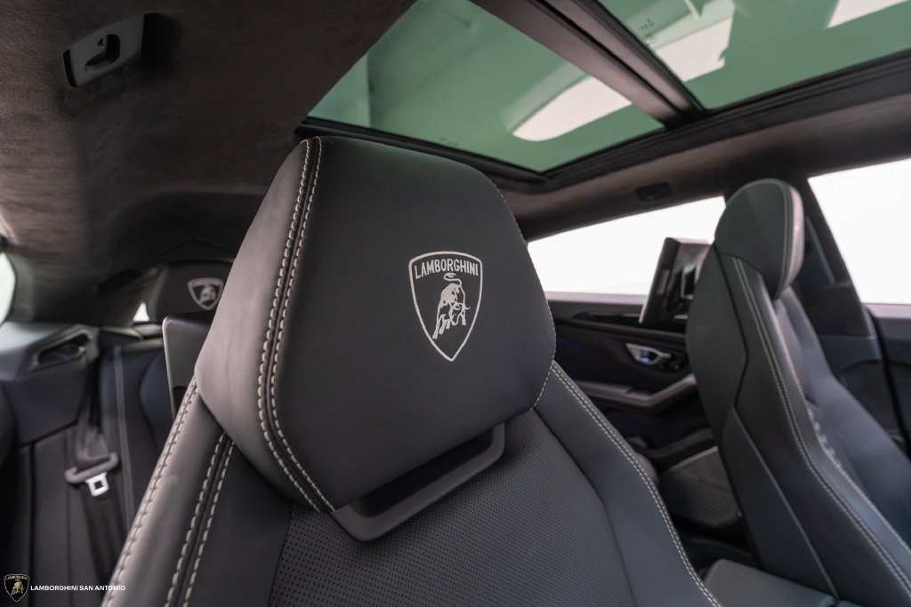 Used 2024 Lamborghini Urus S AWD/4WD image 26