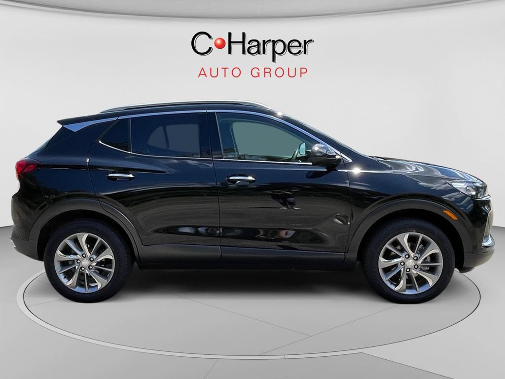 Used 2023 Buick Encore GX Essence w/ Experience Buick Package AWD/4WD image 2