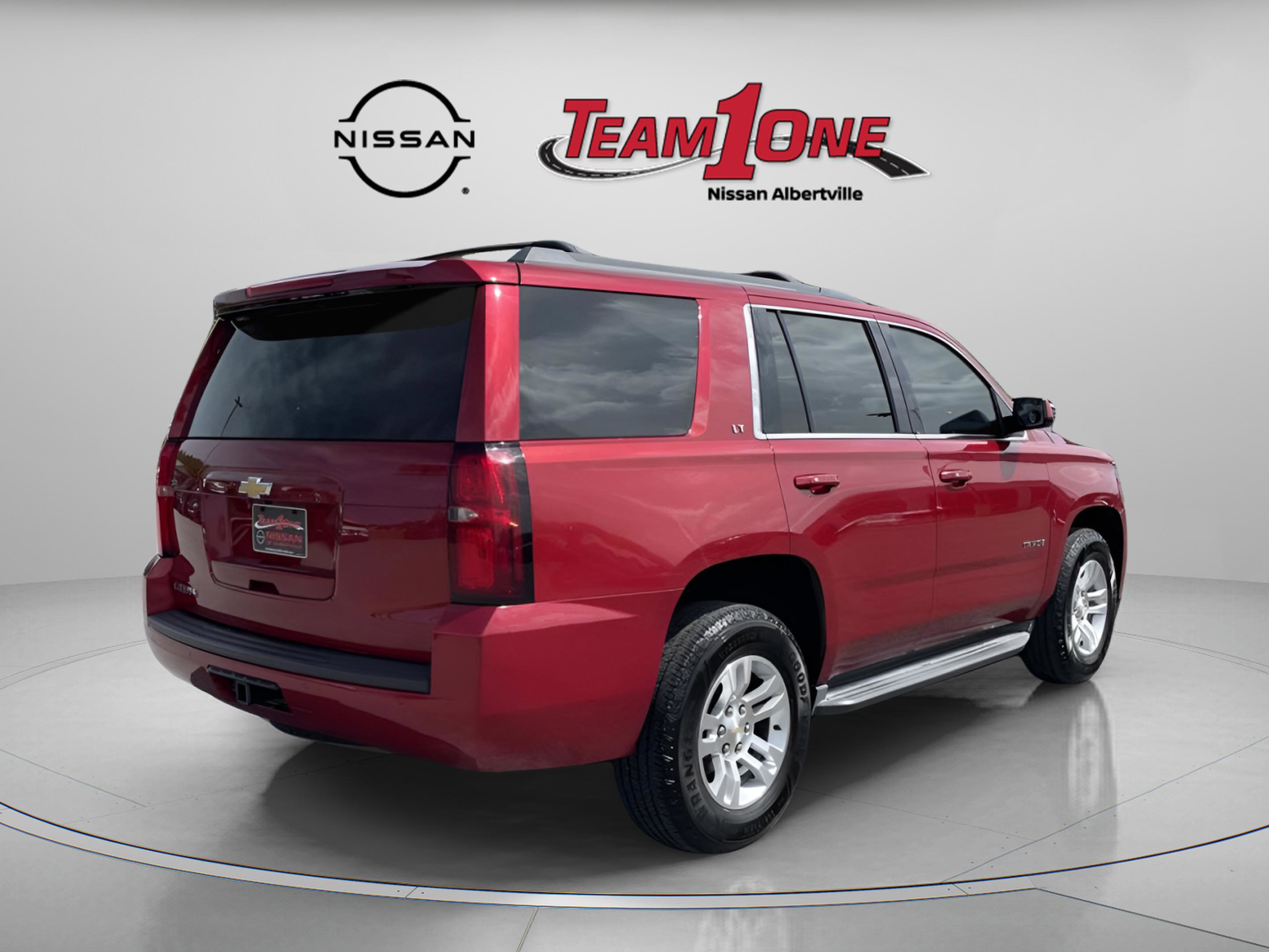 Used 2015 Chevrolet Tahoe LT w/ Luxury Package AWD/4WD image 8