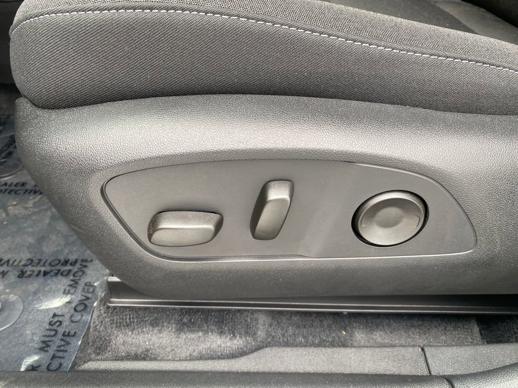 New 2025 Honda Prologue EX image 17