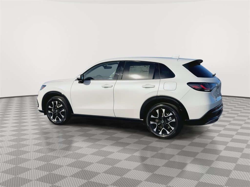 Used 2026 Honda HR-V EX-L image 6