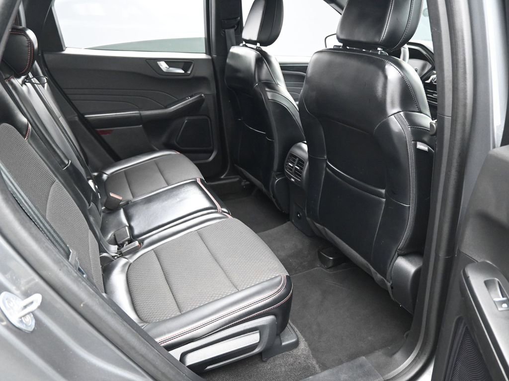 Used 2024 Ford Escape ST-Line image 28