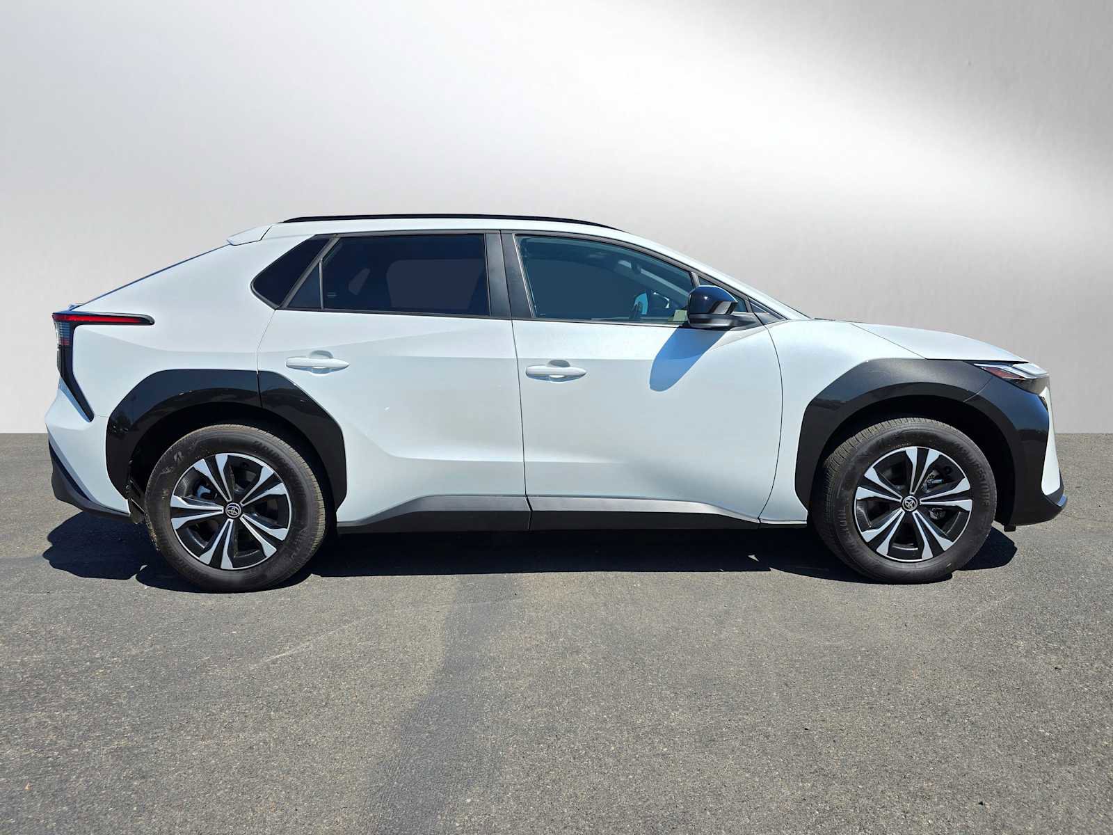 Certified 2023 Toyota bZ4X XLE image 2