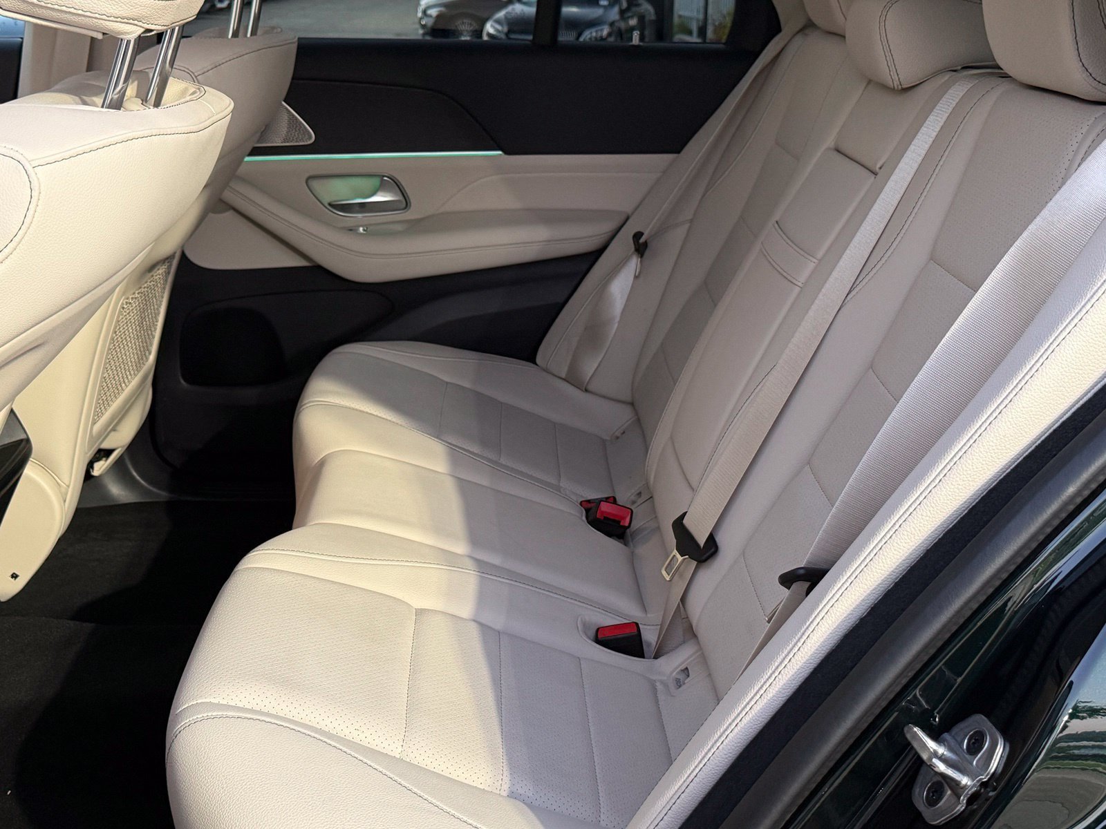Used 2024 Mercedes-Benz GLE 450 4MATIC image 37