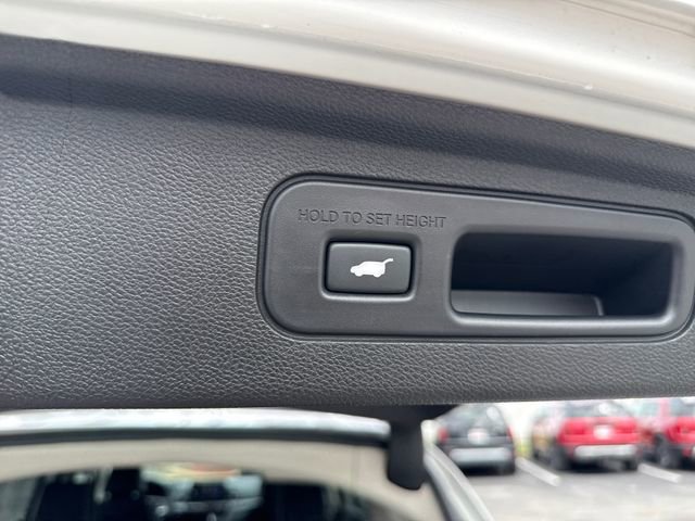 Used 2025 Honda Odyssey Elite image 51