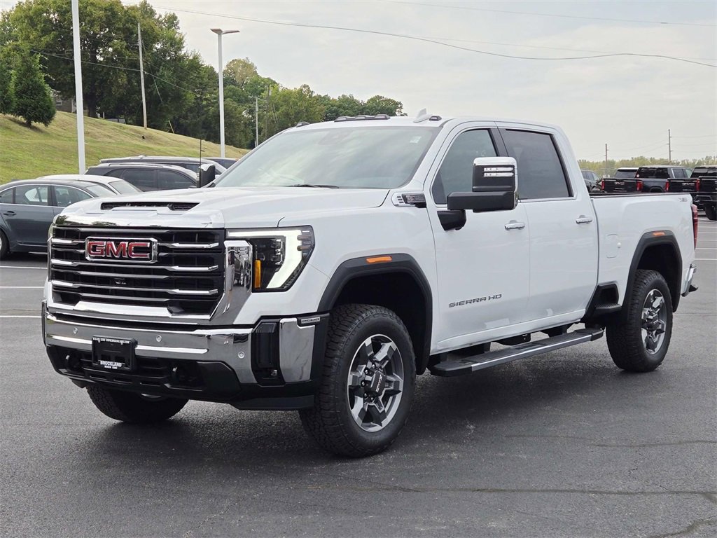 New 2026 GMC Sierra 2500 SLT w/ SLT Premium Package image 8