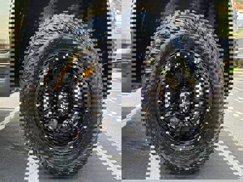 Used 2001 Toyota 4Runner SR5 image 23