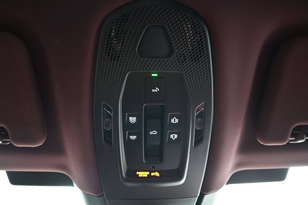 Certified 2025 Porsche Panamera 4 AWD/4WD image 27