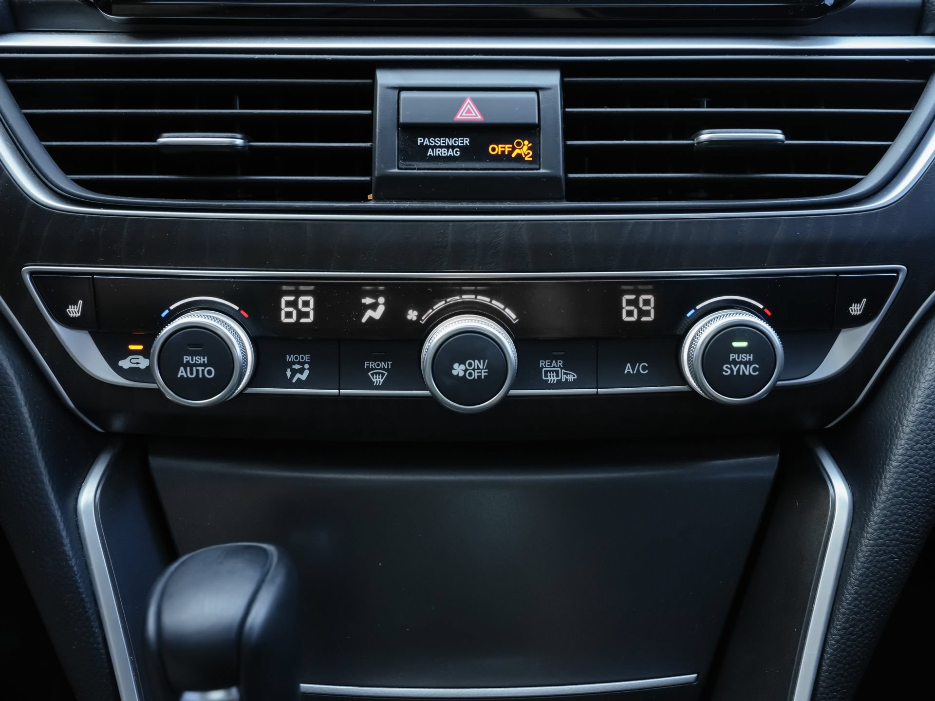 Used 2019 Honda Accord EX-L image 16
