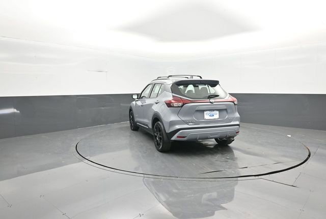 Used 2021 Nissan Kicks SR w/ SR Premium Package image 5