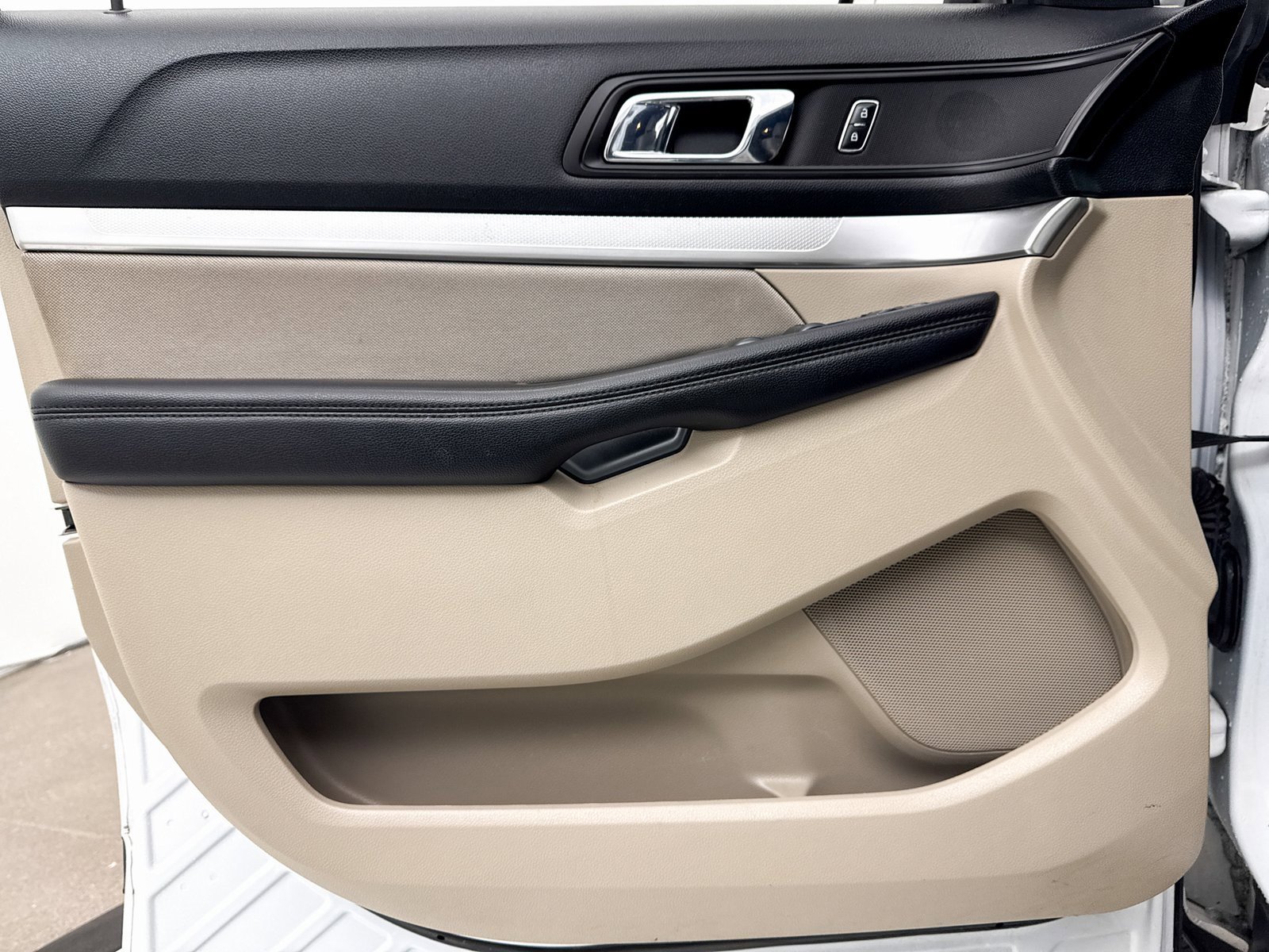 Used 2018 Ford Explorer 4WD image 29