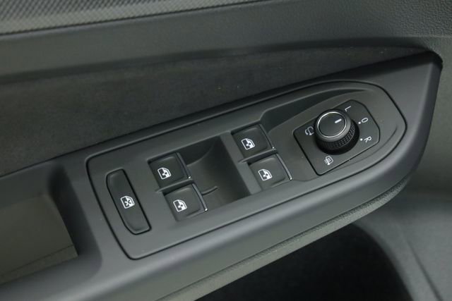 New 2026 Volkswagen GTI SE image 33
