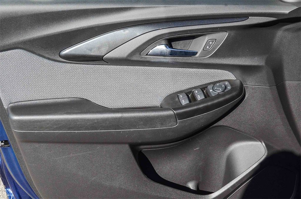 Used 2023 Chevrolet TrailBlazer LT image 21