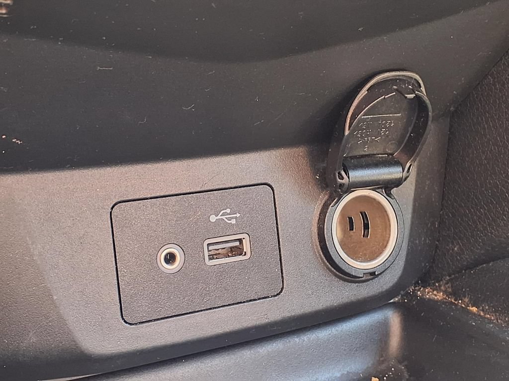 Used 2018 Nissan Rogue S w/ S Value Package FWD image 21