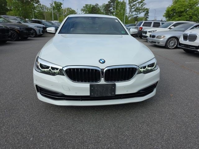 Used 2019 BMW 540i w/ Convenience Package image 4