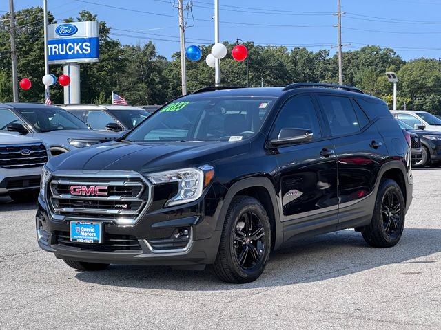 Used 2023 GMC Terrain AT4 w/ Tech Package AWD/4WD image 3