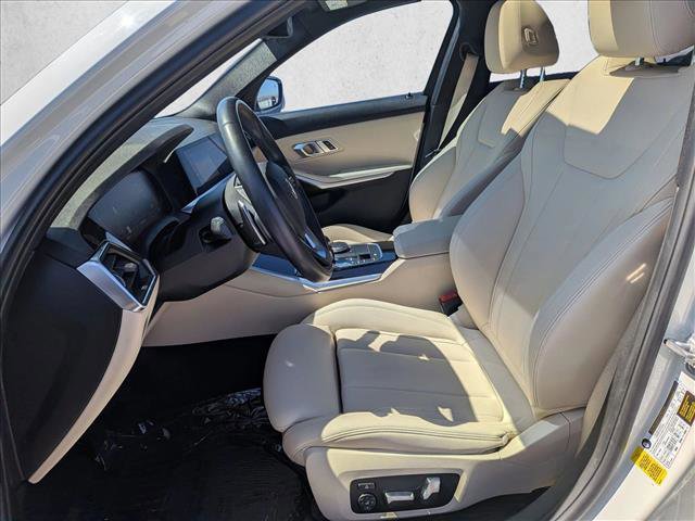 Used 2019 BMW 330i Sedan w/ Premium Package RWD image 16