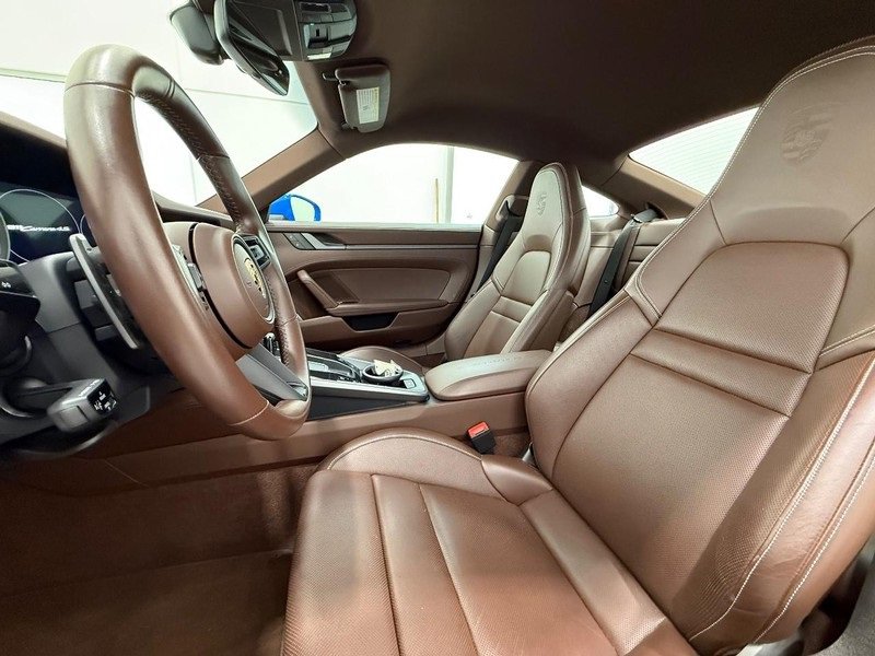 Certified 2022 Porsche 911 Carrera 4S w/ Premium Package image 5