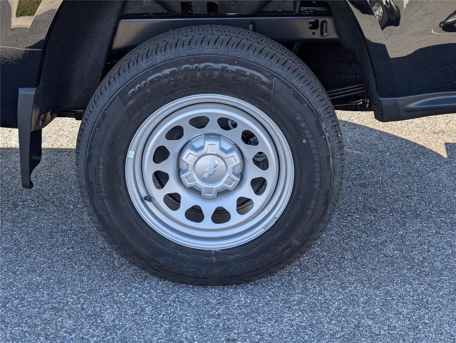 New 2026 Chevrolet Colorado W/T image 5