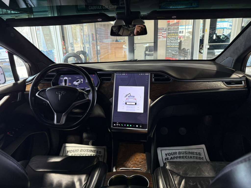 Used 2017 Tesla Model X 100D image 28