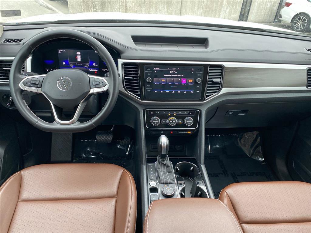 Used 2022 Volkswagen Atlas SE w/ Panoramic Sunroof Package image 12