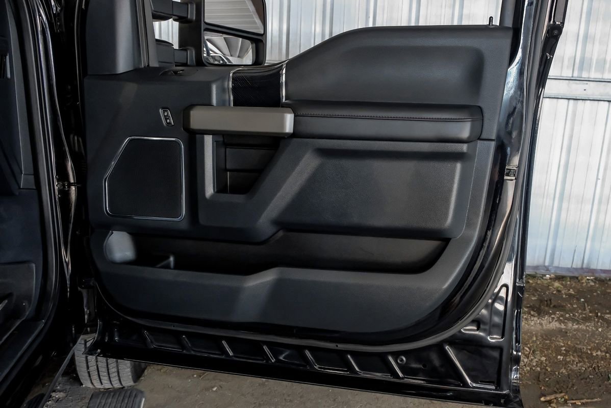 Used 2022 Ford F350 Platinum w/ FX4 Off-Road Package AWD/4WD image 46