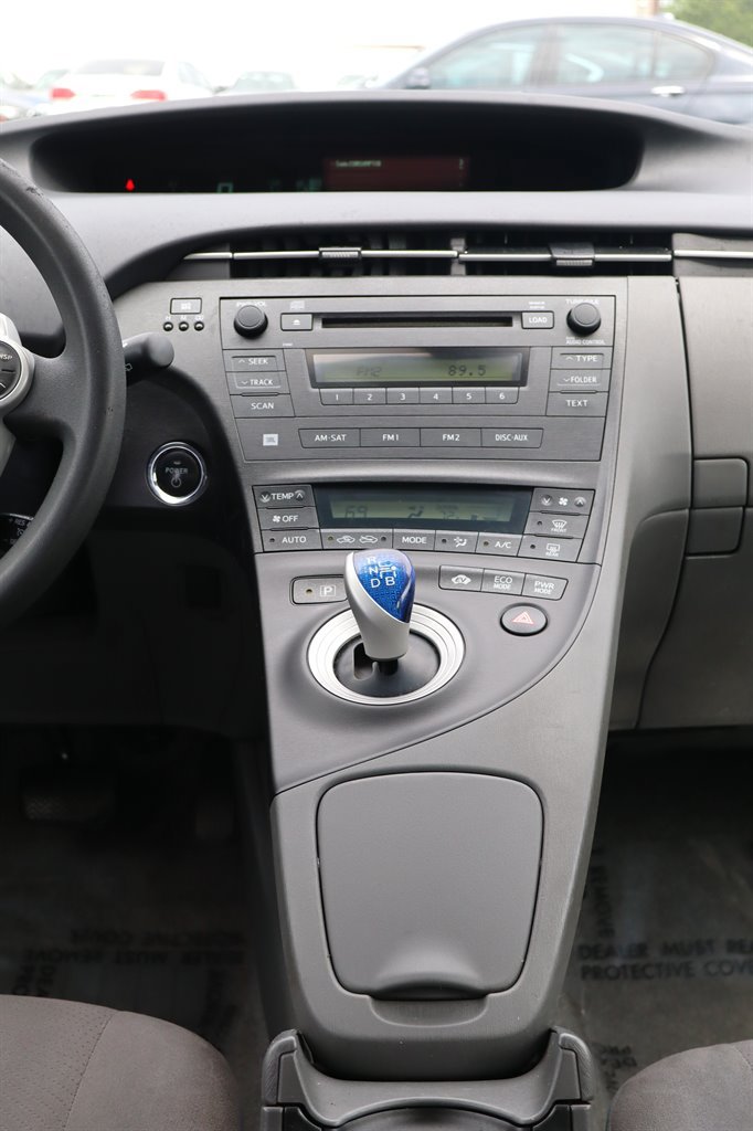 Used 2010 Toyota Prius Three FWD image 12
