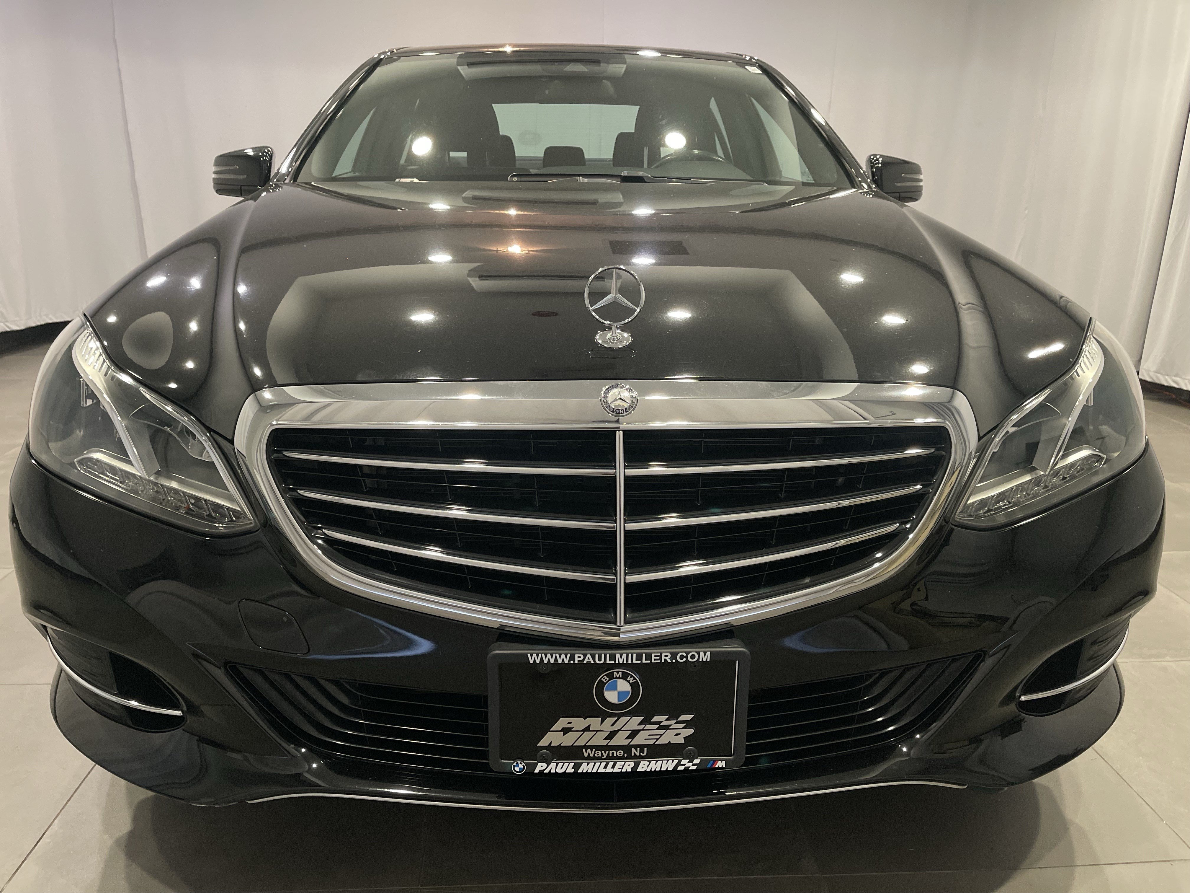 Used 2015 Mercedes-Benz E 350 4MATIC Sedan image 2
