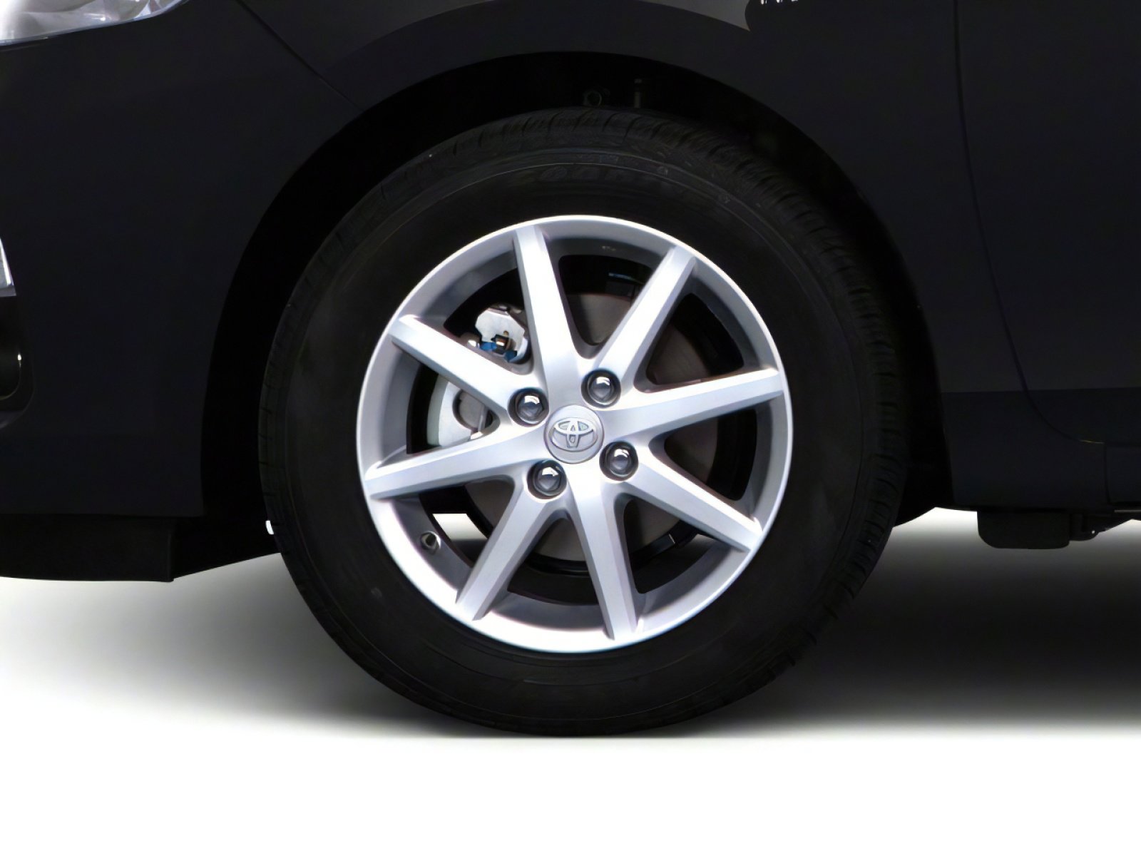 Used 2012 Toyota Prius C Three image 11