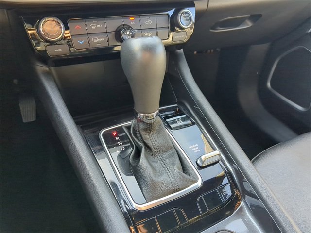 Used 2024 Jeep Compass Latitude image 27