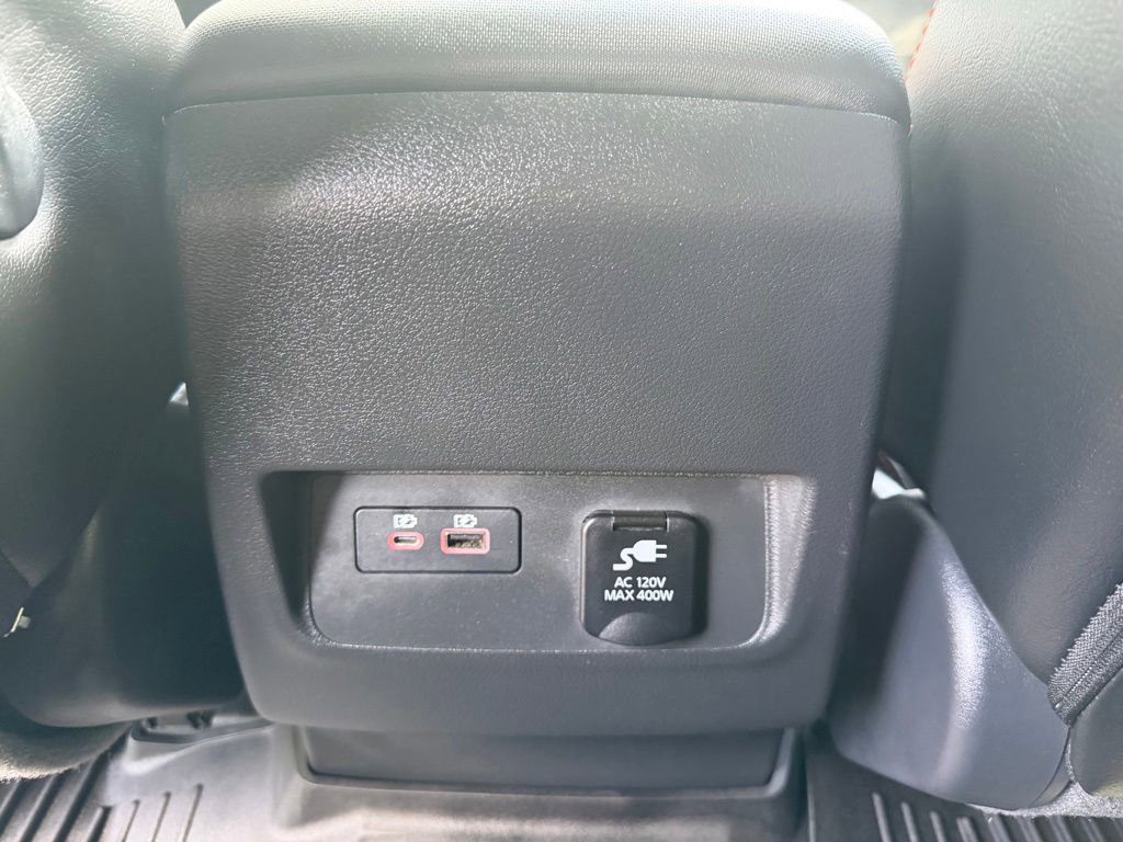Used 2023 Nissan Frontier PRO-4X w/ Pro-4X Premium Package AWD/4WD image 11