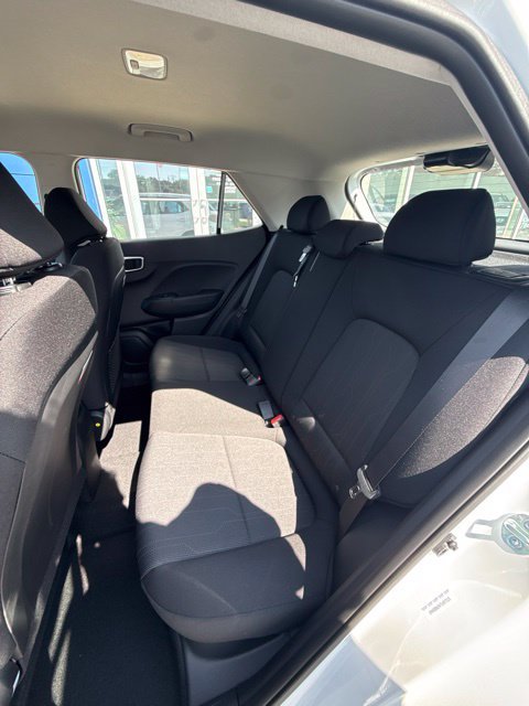 New 2026 Hyundai Venue SE FWD image 17
