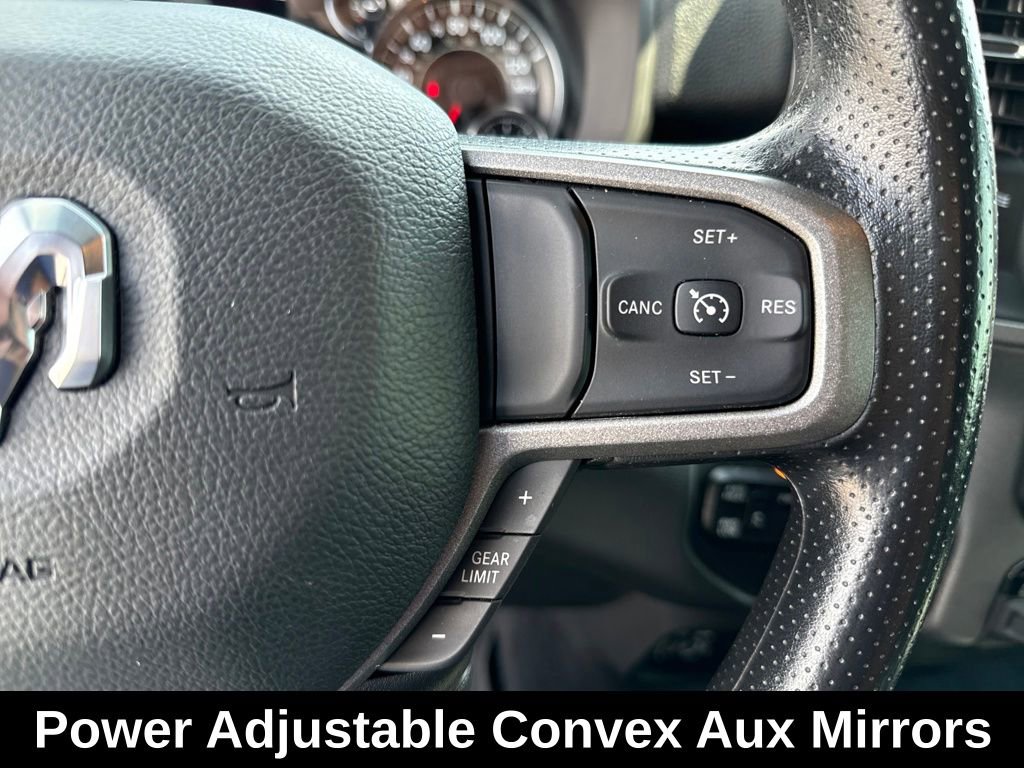 Used 2024 RAM 2500 Tradesman w/ Chrome Appearance Group image 25