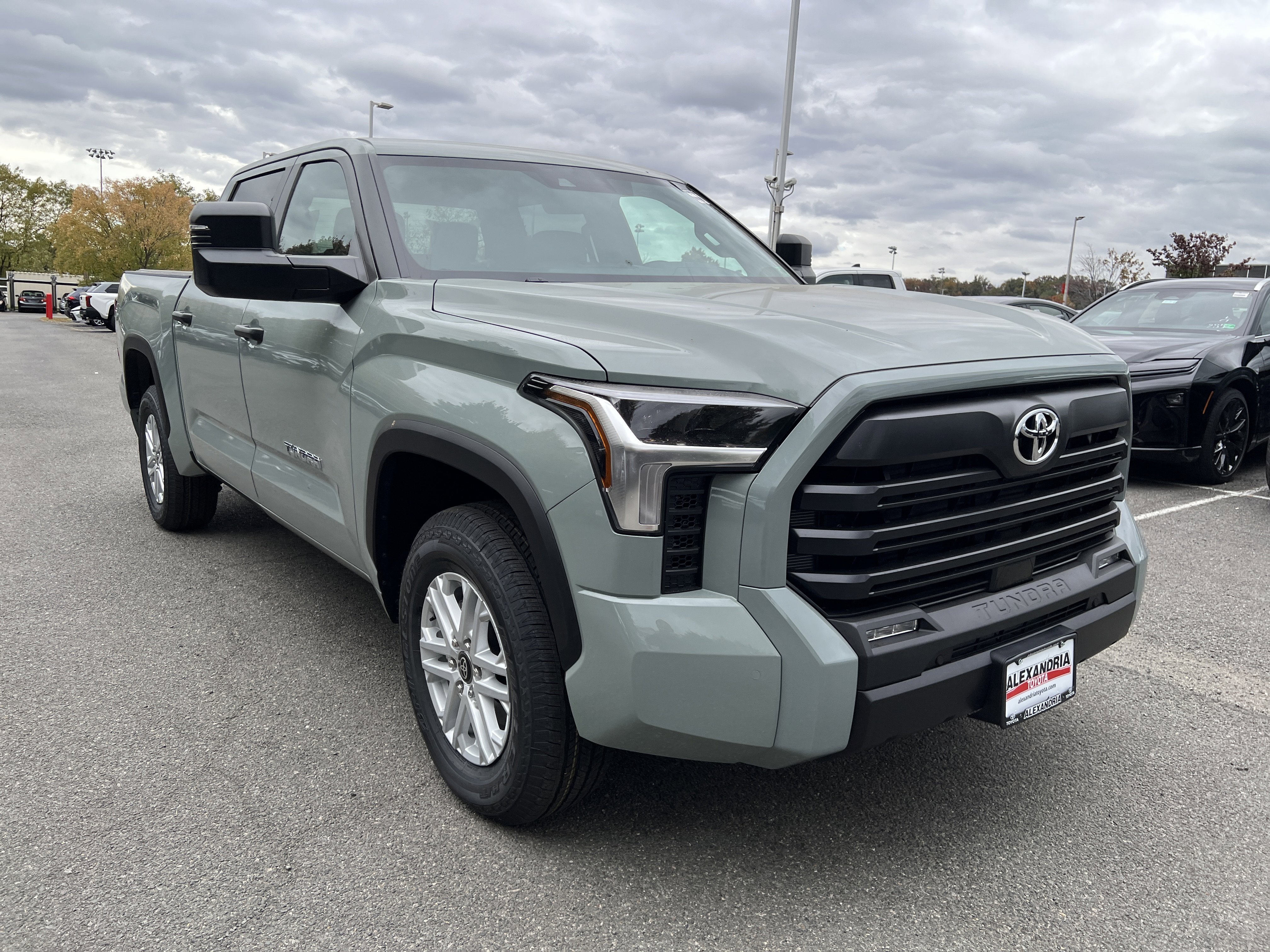 New 2026 Toyota Tundra SR5 image 3