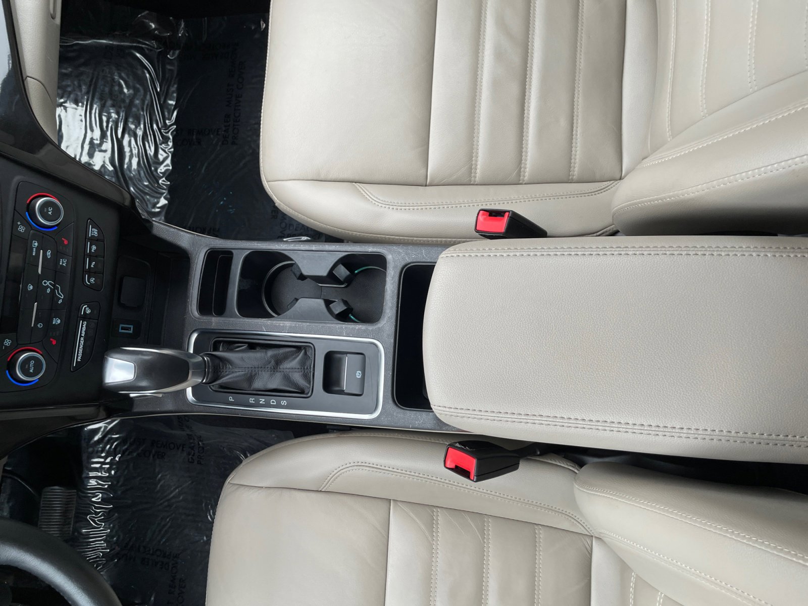 Used 2019 Ford Escape Titanium image 28