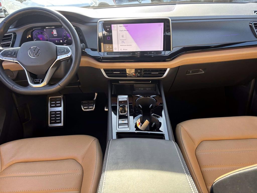 Used 2024 Volkswagen Atlas Cross Sport SEL R-Line image 29