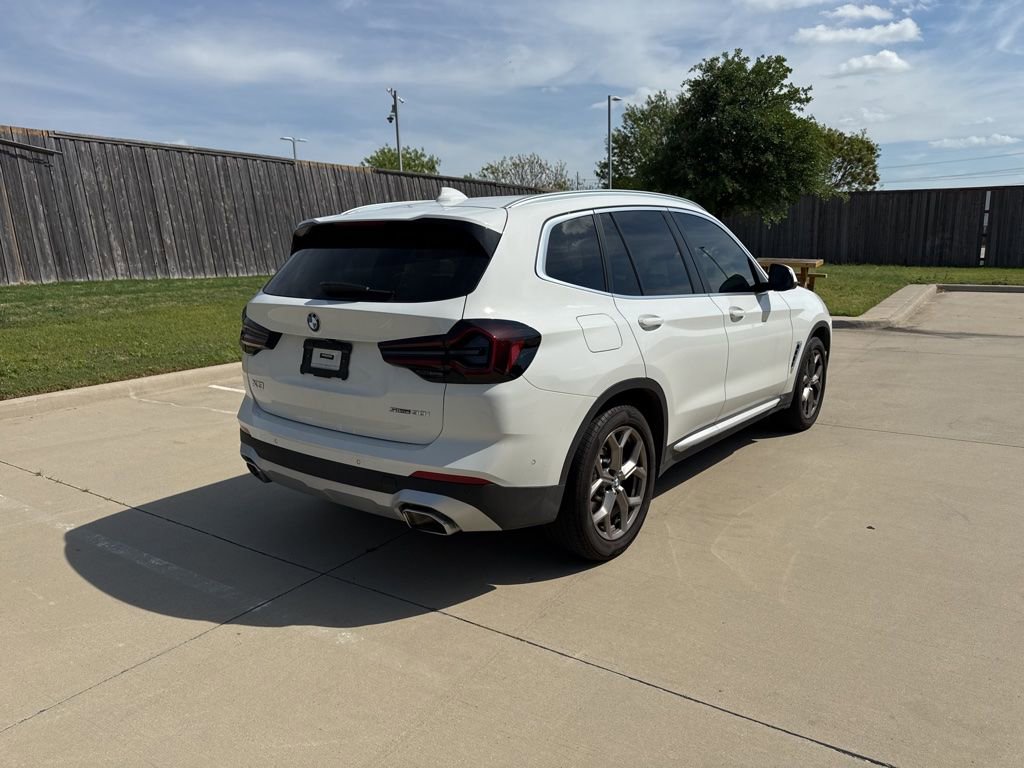 Used 2023 BMW X3 sDrive30i w/ Premium Package image 11