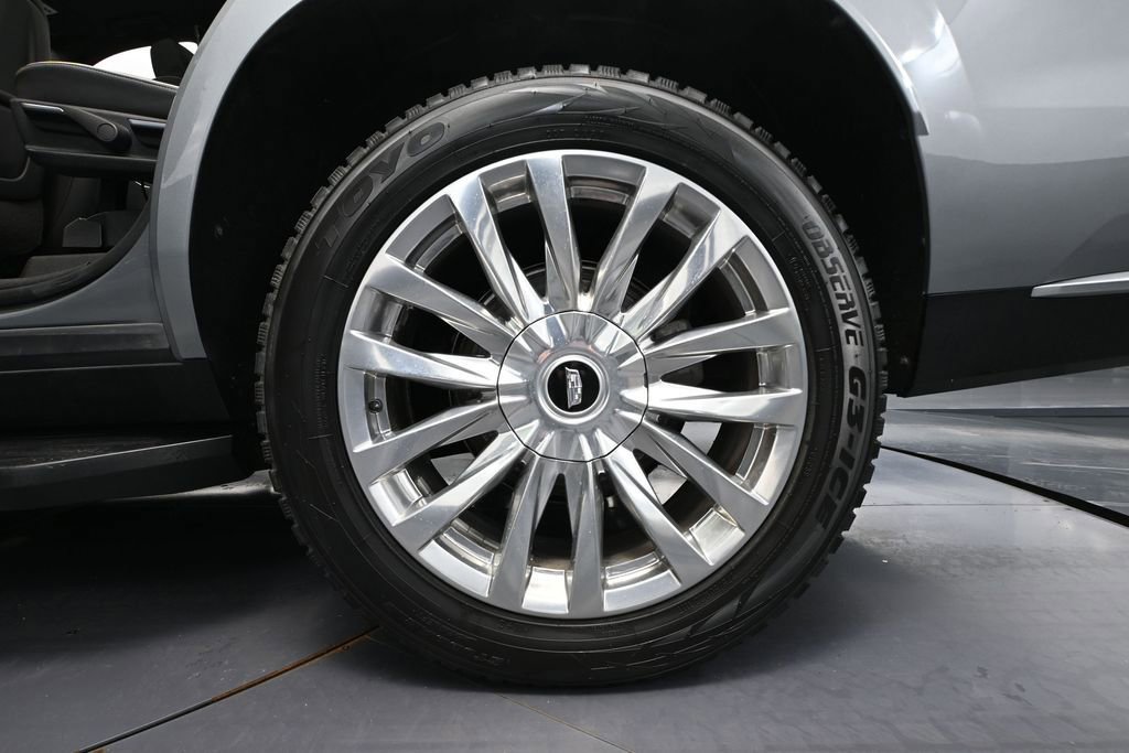 Used 2023 Cadillac Escalade Premium Luxury w/ Touring Package AWD/4WD image 13