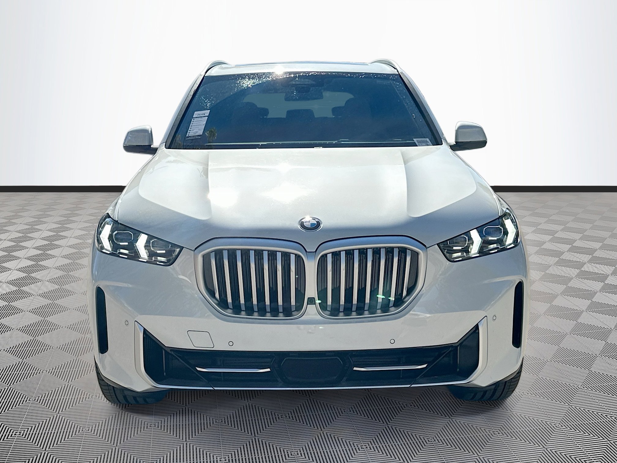 New 2026 BMW X5 sDrive40i RWD image 2