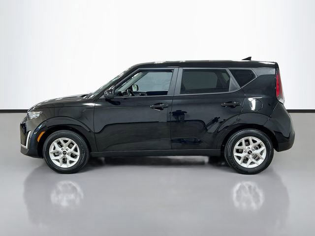 Certified 2025 Kia Soul LX w/ LX Technology Package image 4