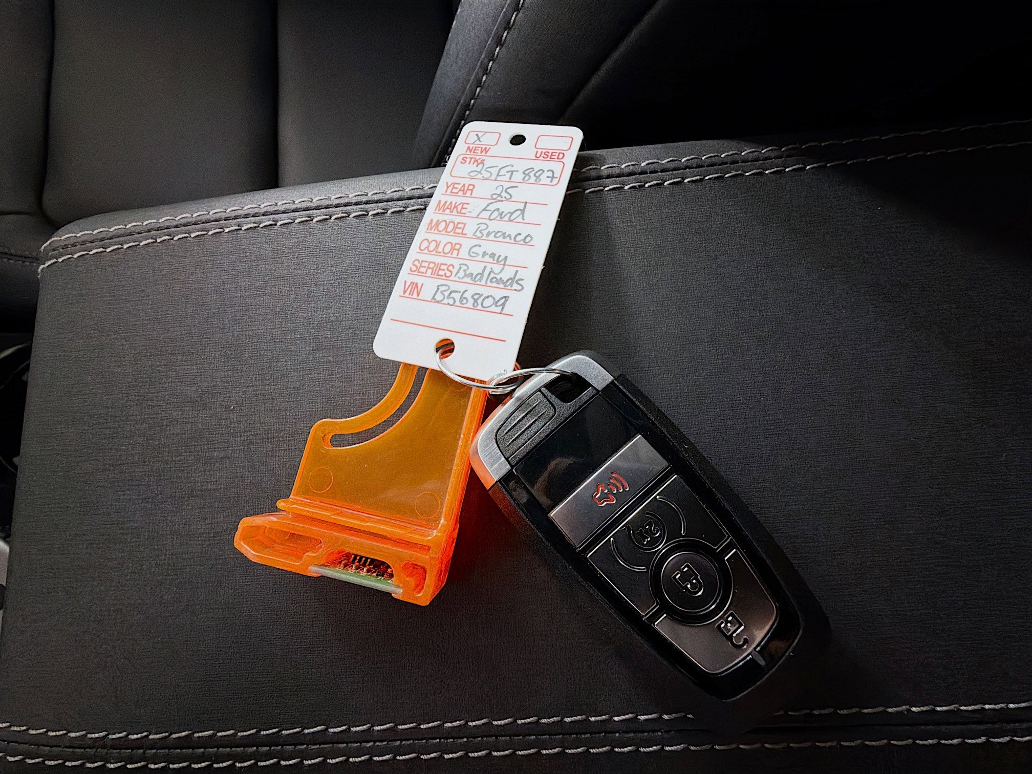 New 2025 Ford Bronco Badlands image 35