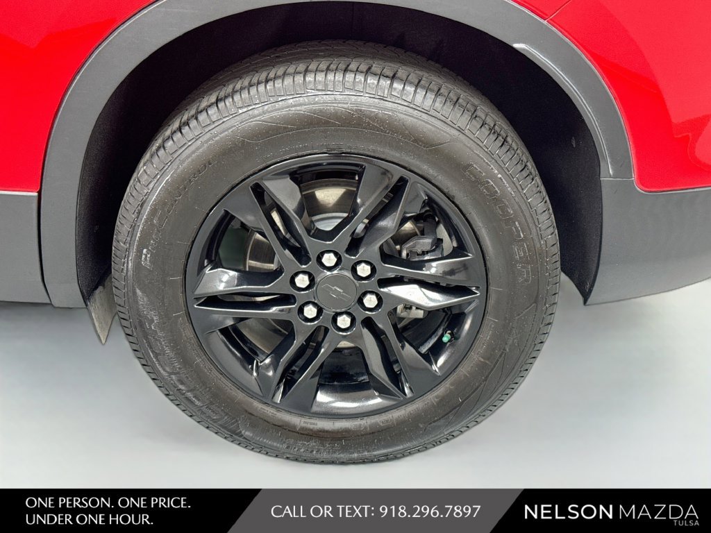 Used 2020 Chevrolet Blazer LT FWD image 11