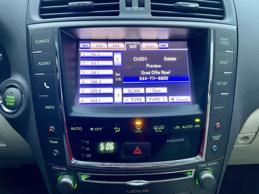 Used 2013 Lexus IS 350 AWD image 27