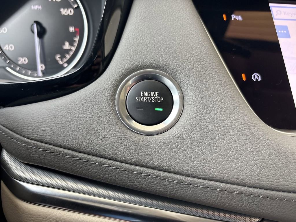Certified 2022 Cadillac XT5 Premium Luxury image 17