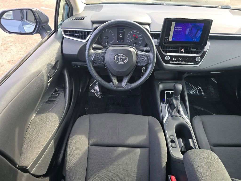 Used 2024 Toyota Corolla LE image 19