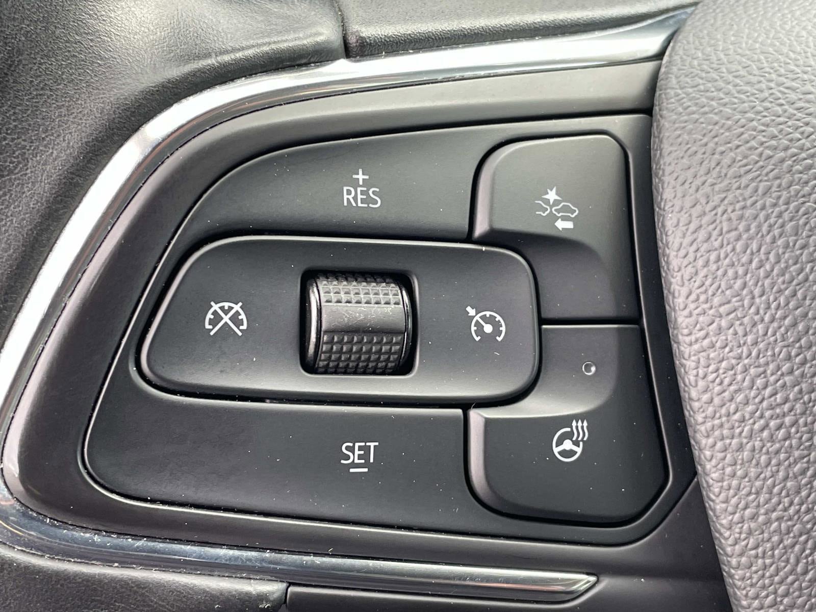 Used 2023 Buick Envision Essence FWD image 22