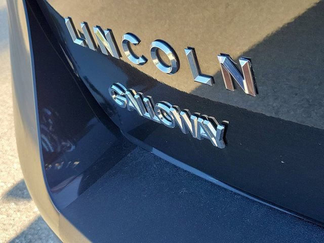 Used 2013 Lincoln MKX FWD image 14